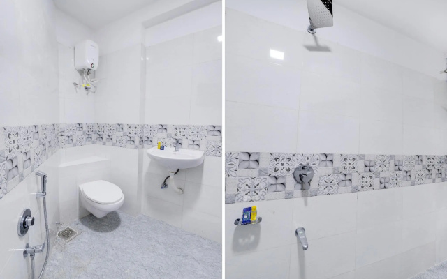 OYO VAD159 Hotel Grand