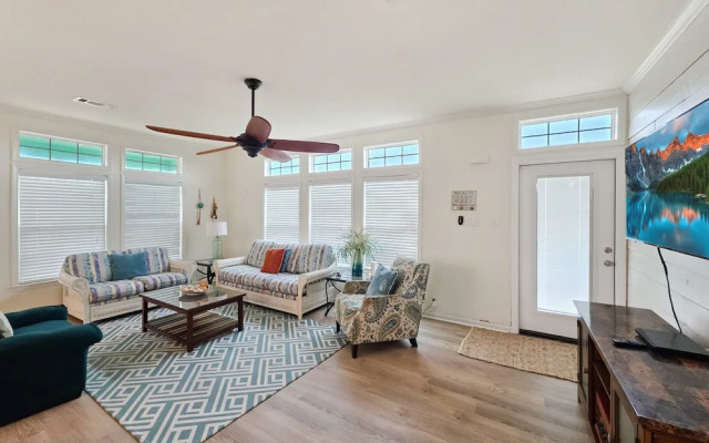 Mermaid Mansion 3 Bedroom Home