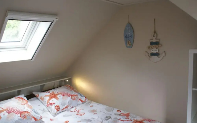Cottage by Wadden Sea With Scenic Views