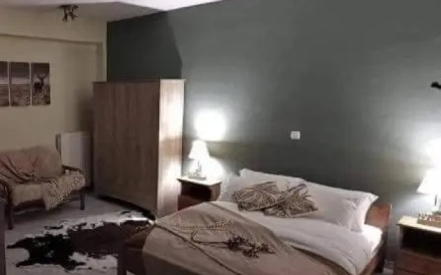 Keramidaki Mini Suites 1