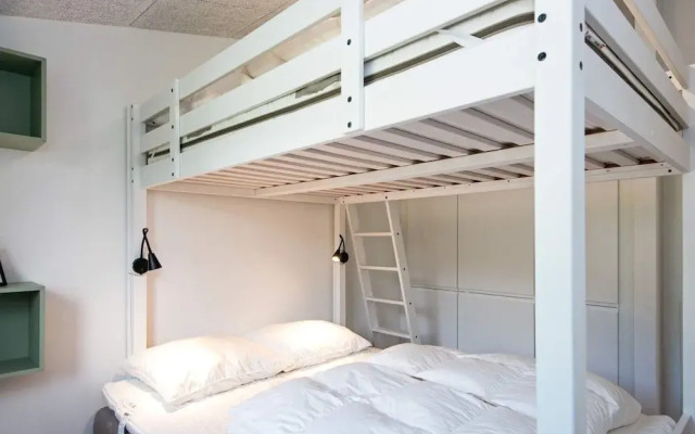 10 Person Holiday Home in Bjert