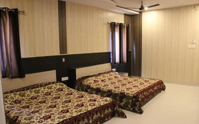 Hotel Gokul inn