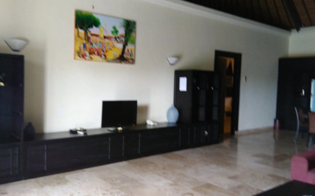 Royal Pool Villa Club