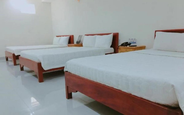 Hung Binh Hotel