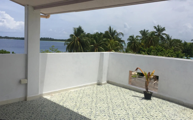 Mulah Surf Camp