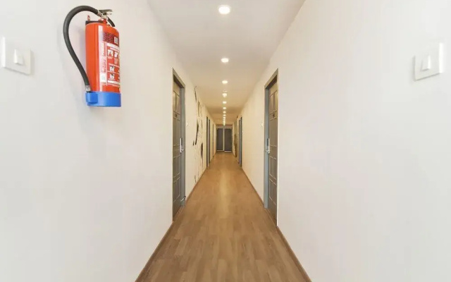 Srm by OYO Rooms