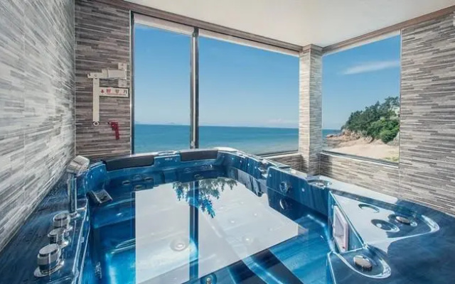 Byeonsan Lohas Spa Pension