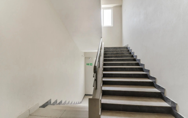 OYO 79135 Spg Hotel