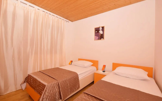 Apartments Andrija