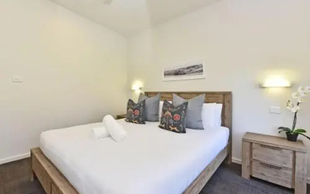 Ironbark Villa 4