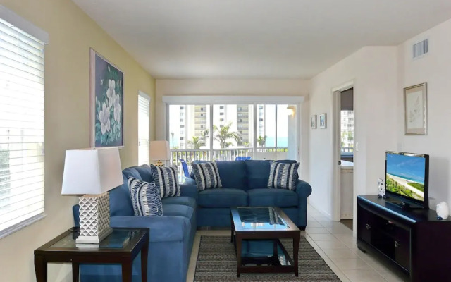 Beach Club 417