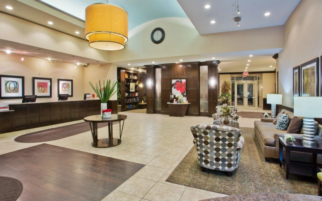 Crowne Plaza Anchorage Midtown by IHG