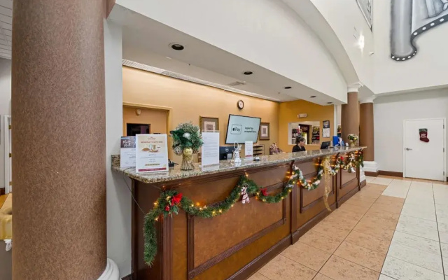 Disney Epic 1st Floor Shuttle