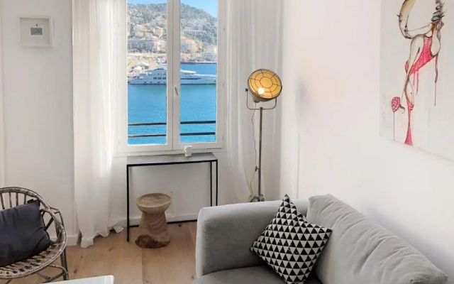 Waterfront panoramic sea view, balcony, AC