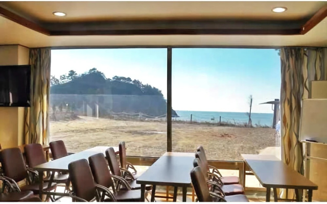 Taean Caribbean Heart Pension