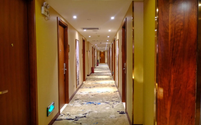 Rezen Meta Tree Hotel (City Center & The Bund, Shanghai)