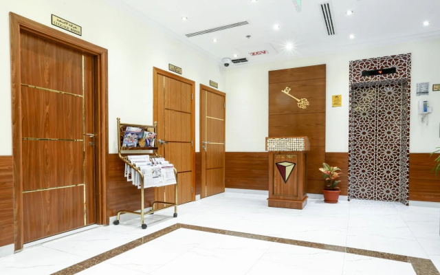 La Villa Suites Hotel