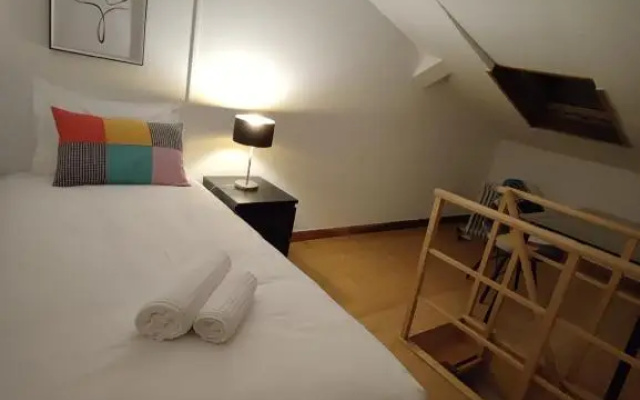 Carcavelos Cozy Lisboa/Cascais/Sintra 5PAX