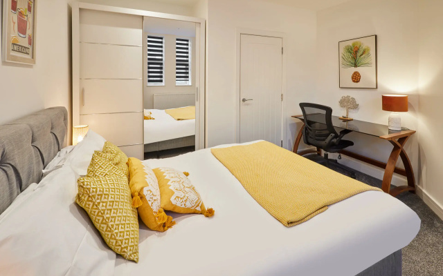 Host Stay Rochester Apartment