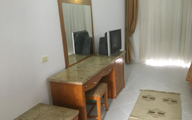 Royal Paradise Beach Resort