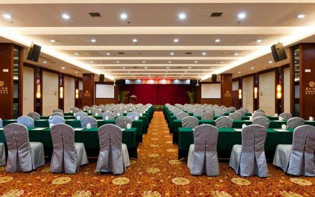 Cohere Hotel