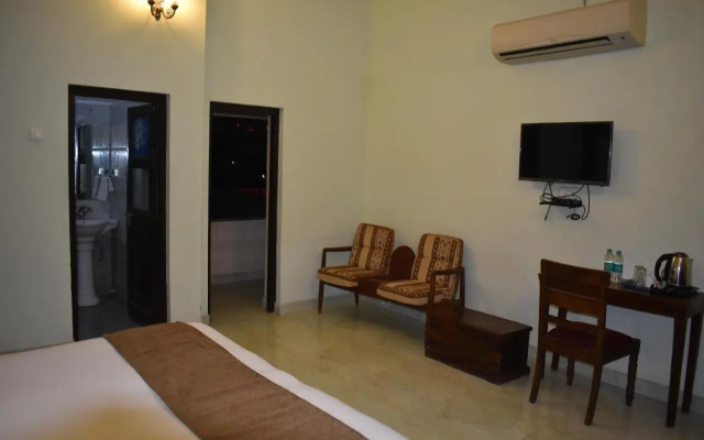 Hotel Nawal Sagar Palace