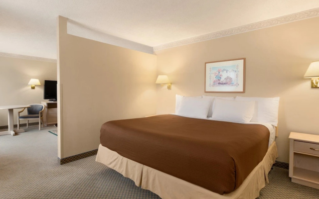 Travelodge Calgary University