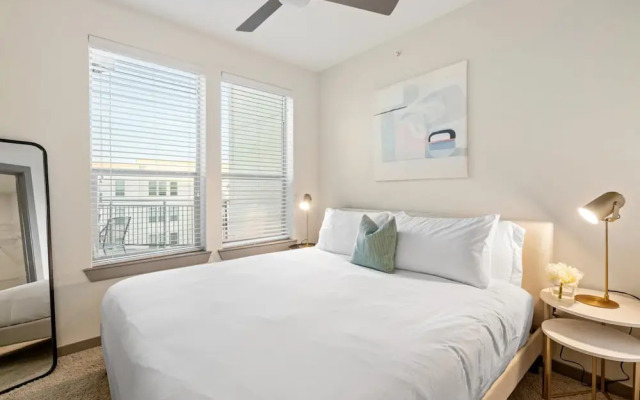 Arlington Deluxe 2BD 2BA Apartment