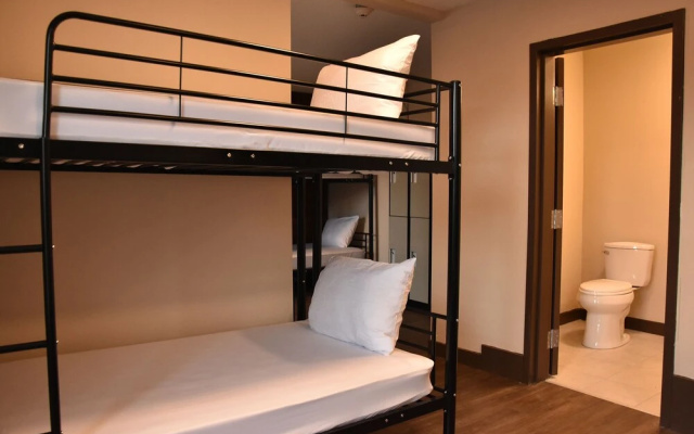 Canmore Hotel Hostel