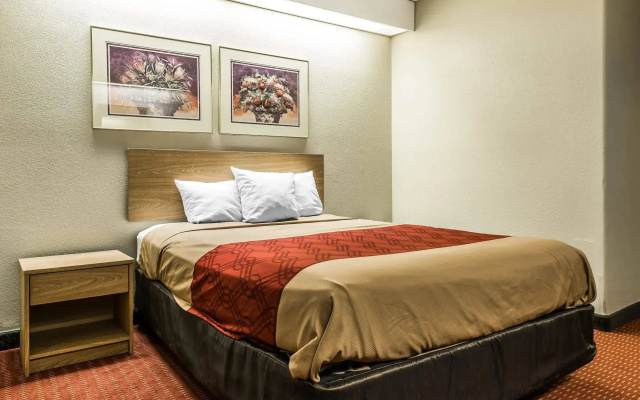 Econo Lodge Thornton - Denver North