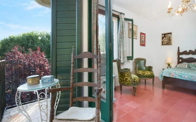 Villa With 4 Bedroom for 7 People