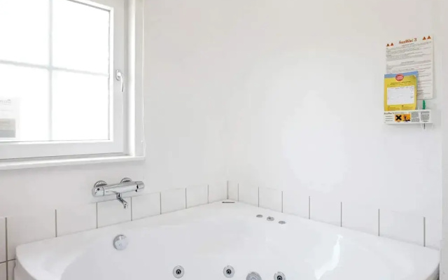8 Person Holiday Home in Brenderup Fyn-by Traum
