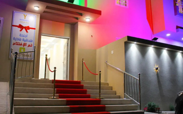 Y Suites Hotel