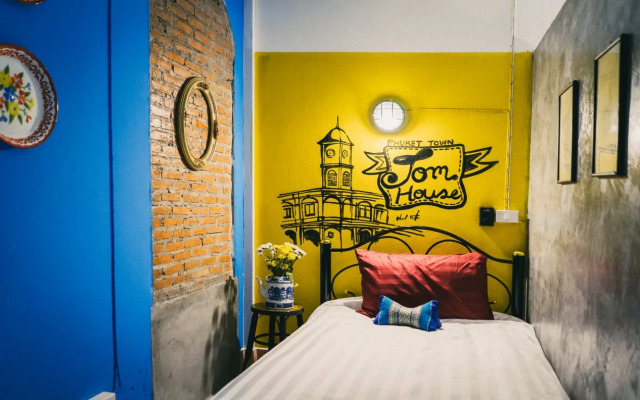 Jom House