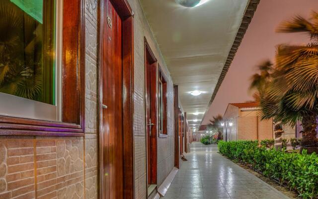 Отель Marhaba Hotel and Resort ОАЭ, Шарджа - отзывы, цены и фото номеров - забронировать отель Marhaba Hotel and Resort онлайн вид на фасад