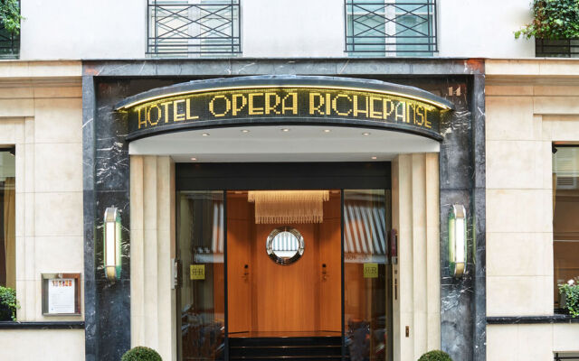 Отель Hôtel Opéra Richepanse вид на фасад