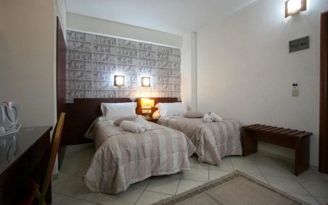 City Life Port Hotel