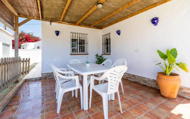 Casa Carlos con Piscina Privada en Conil