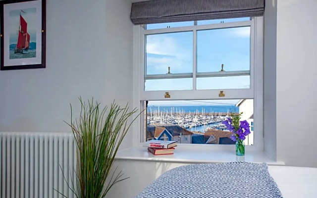 Golden Vanity, Maritime Suites, Brixham