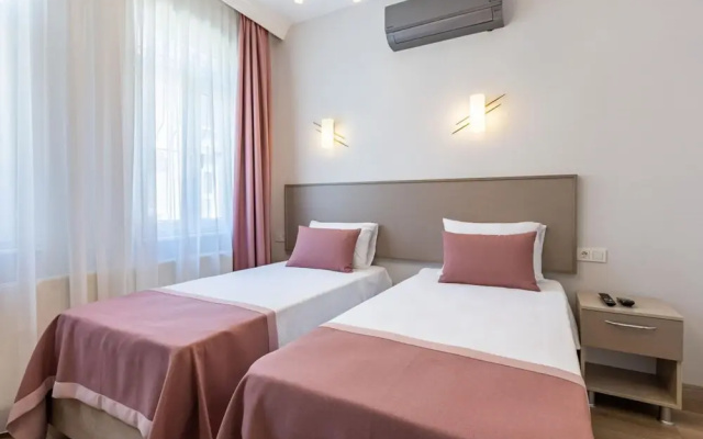 Duplex House Near Trendy Attractions in Sisli