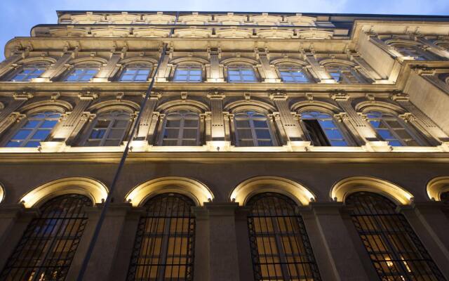 Vault Karakoy The House Hotel вид на фасад