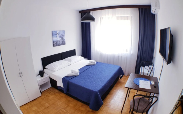 BAGI Apartments & Rooms