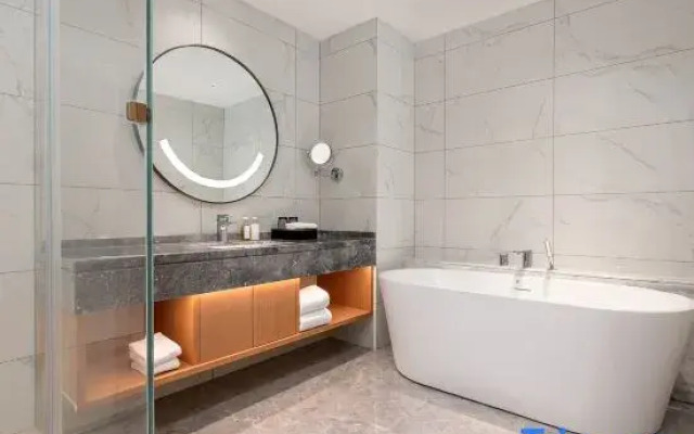 Holiday Inn WEINAN HIGH-TECH ZONE by IHG