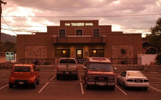 The Tavern Hotel