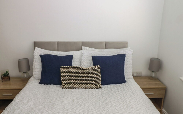 Curwen Apartment