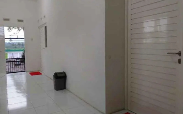 Yustin Family Homestay Malang