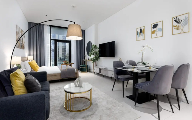 Maison Privee - Premium Studio w/ Burj Khalifa View