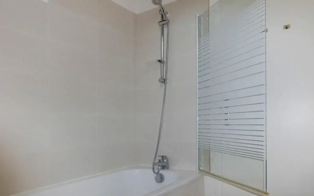 Apartment, Manneville-es-Plains