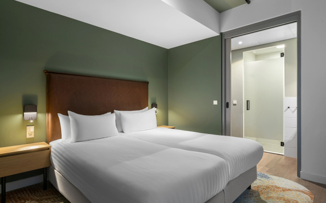 Corendon Urban Amsterdam Schiphol Airport Hotel