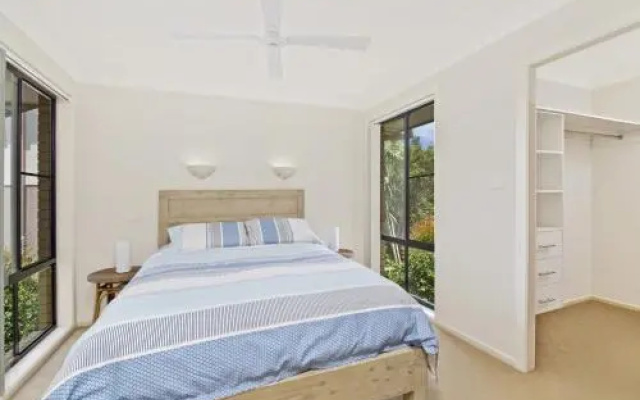 Amara 6 Wesley Avenue